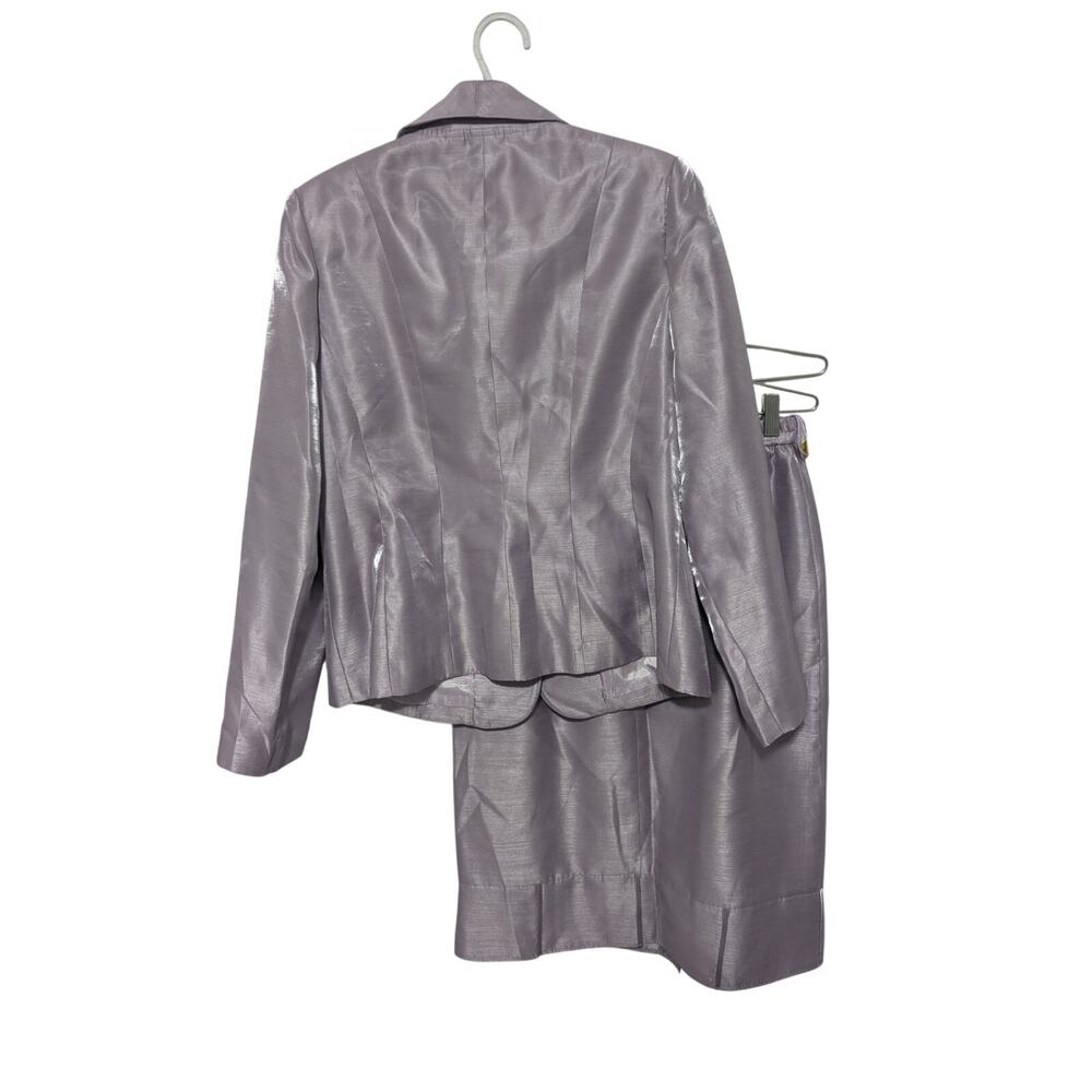 NINA MASSINI! LAVENDER PURPLE SATIN 2 PC JEWELED BUTTON SKIRT, JACKET SUIT! 10 - Picture 9 of 15